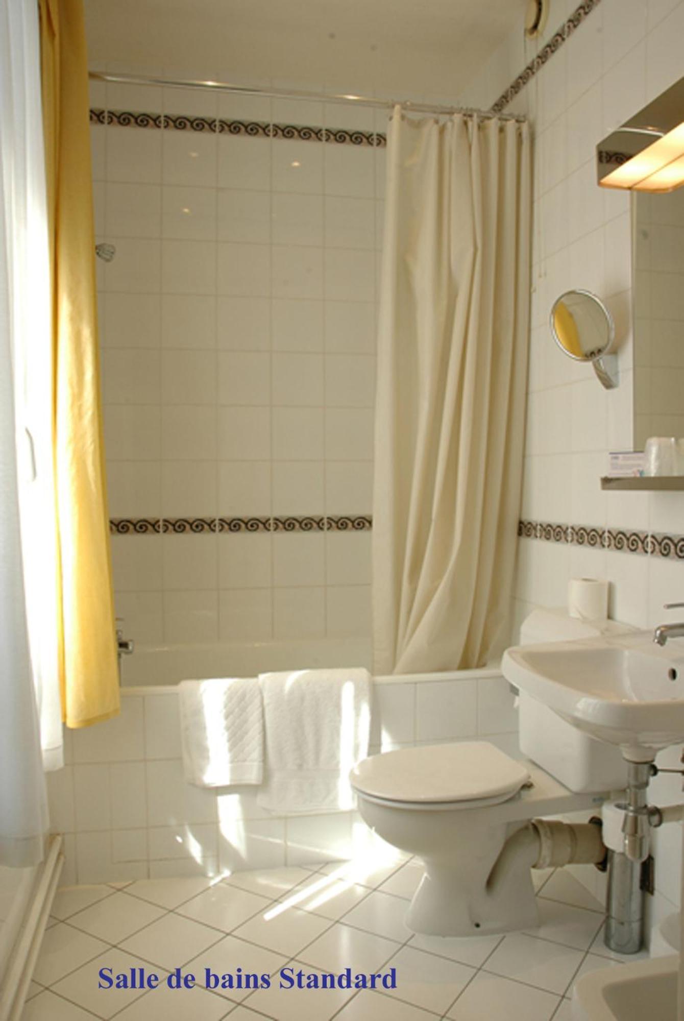 Hotel Boileau ปารีส ภายนอก รูปภาพ