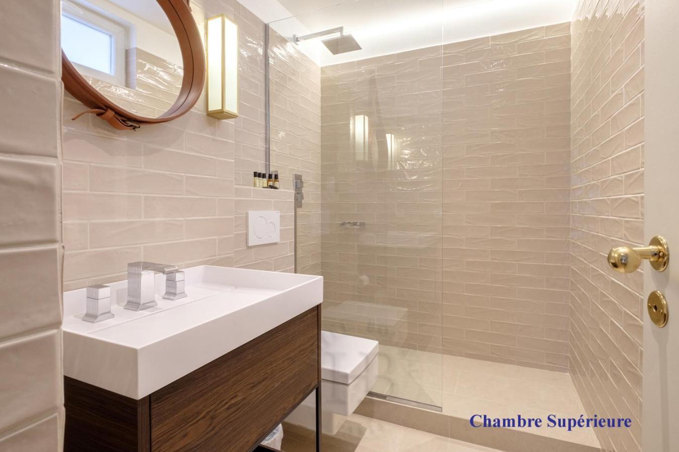Hotel Boileau ปารีส ภายนอก รูปภาพ