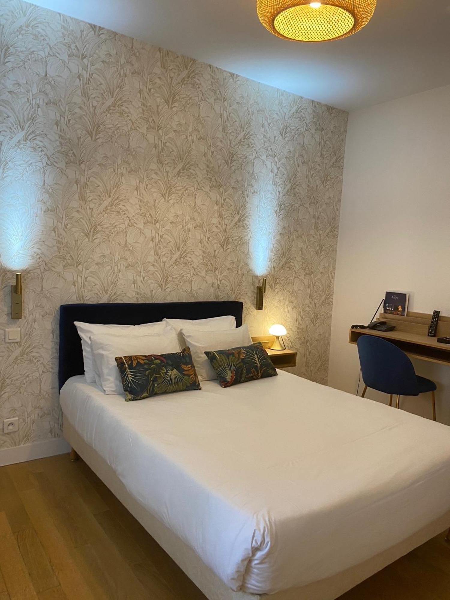 Hotel Boileau ปารีส ภายนอก รูปภาพ