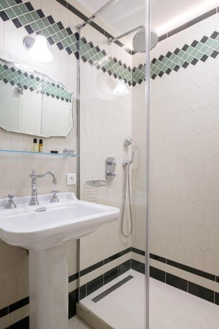 Hotel Boileau ปารีส ภายนอก รูปภาพ