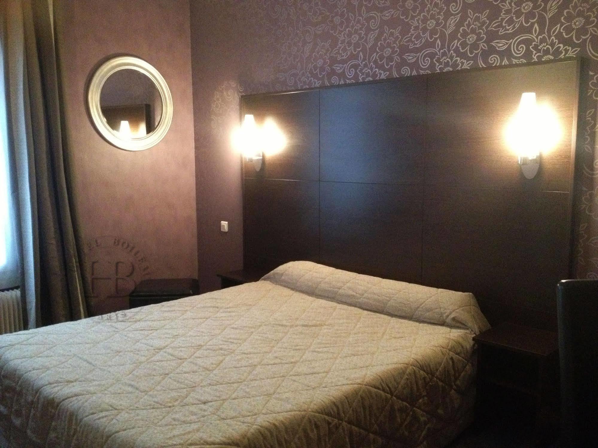 Hotel Boileau ปารีส ภายนอก รูปภาพ
