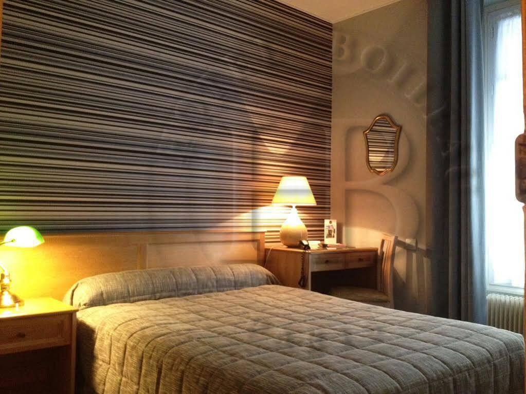 Hotel Boileau ปารีส ภายนอก รูปภาพ